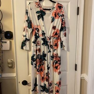 Long sleeve floral maxi dress